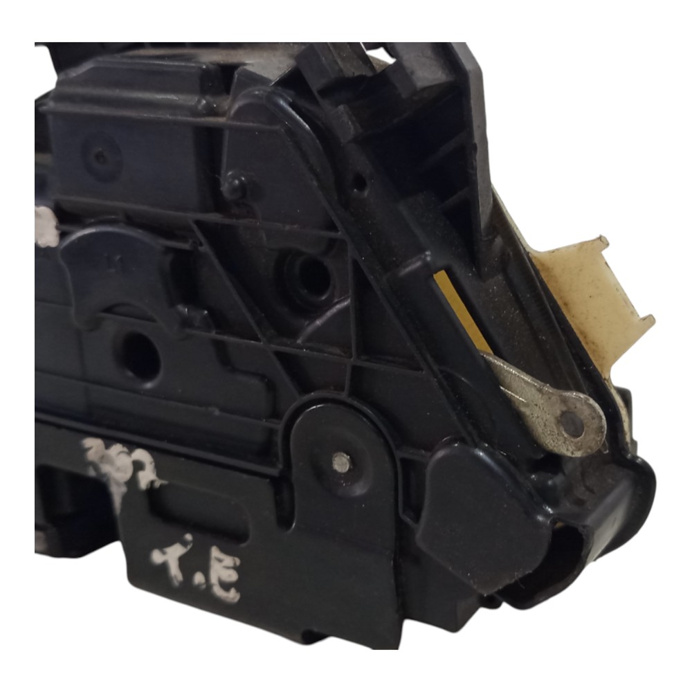 Fechadura Porta Traseiro Le Vw Golf Jetta 2014 2015 A 2016 Preto 5