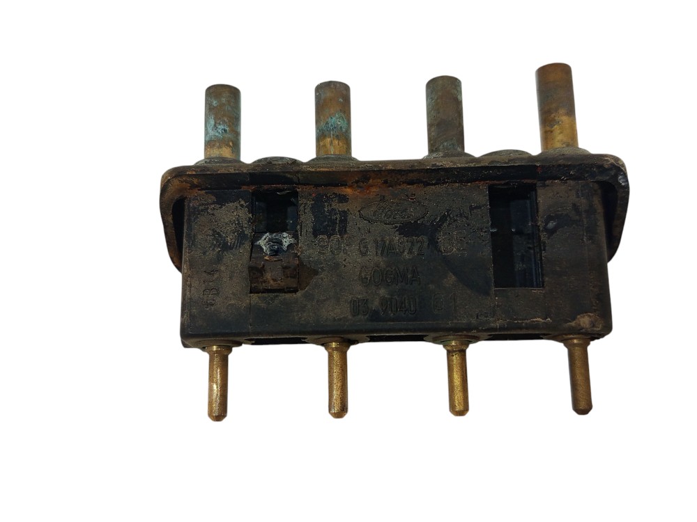Circuito Contrato Portamalas Ford Fiesta 1995 A 2001 4