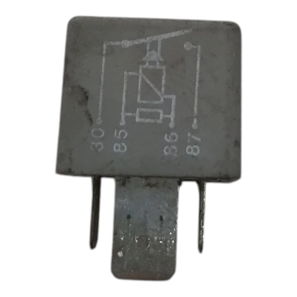 Relê Ar Condicionado Audi A3 Vw Golf Santana 1984 A 2006 12 3