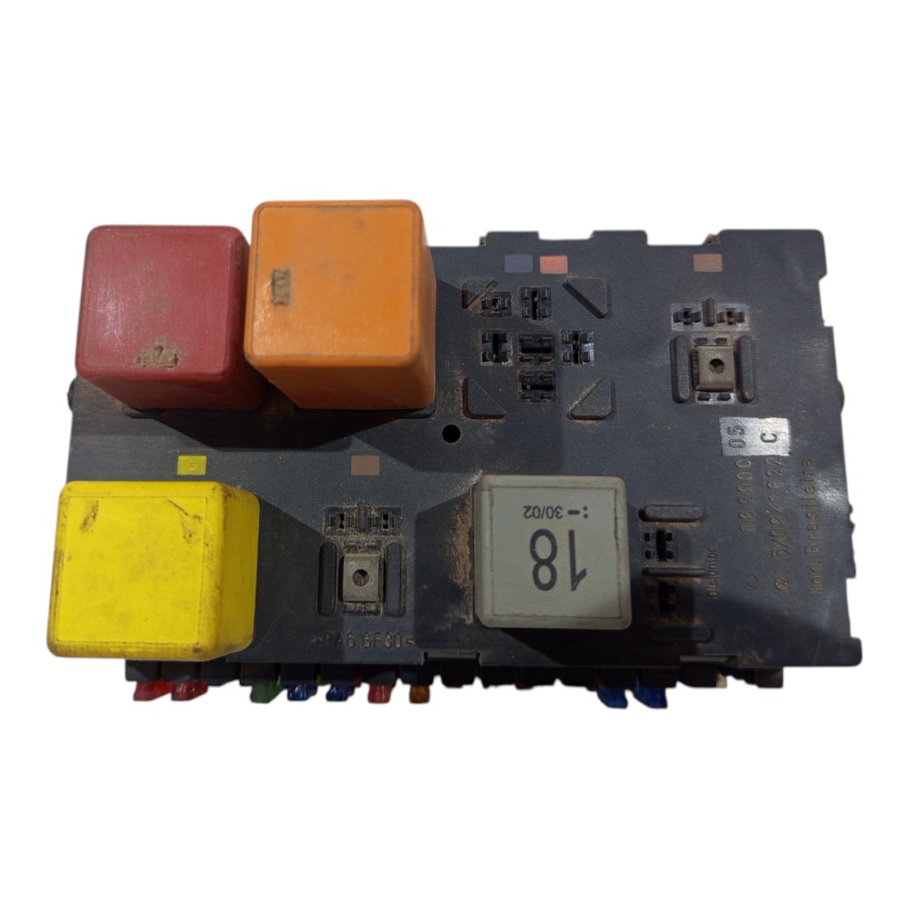 Caixa Fusíveis Relê Vw Parati Gol G2 G3 1995 96 97 98 A 2005 2
