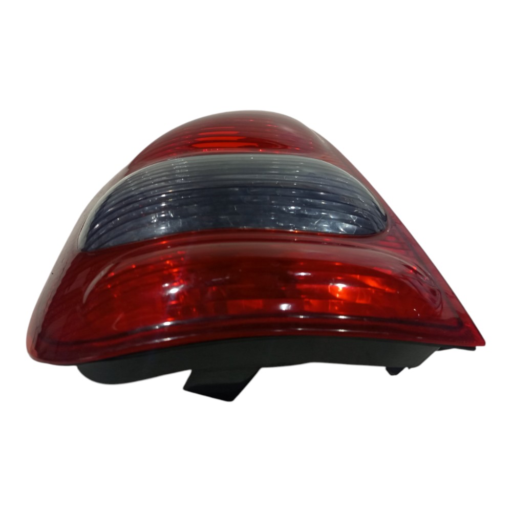 Lanterna Traseira Esquerda Gm Chevrolet Corsa 1994 A 2002 7
