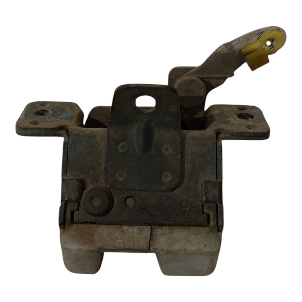 Tranca Trava Porta Malas Gm Chevrolet Corsa 1996 1997 A 2002 1