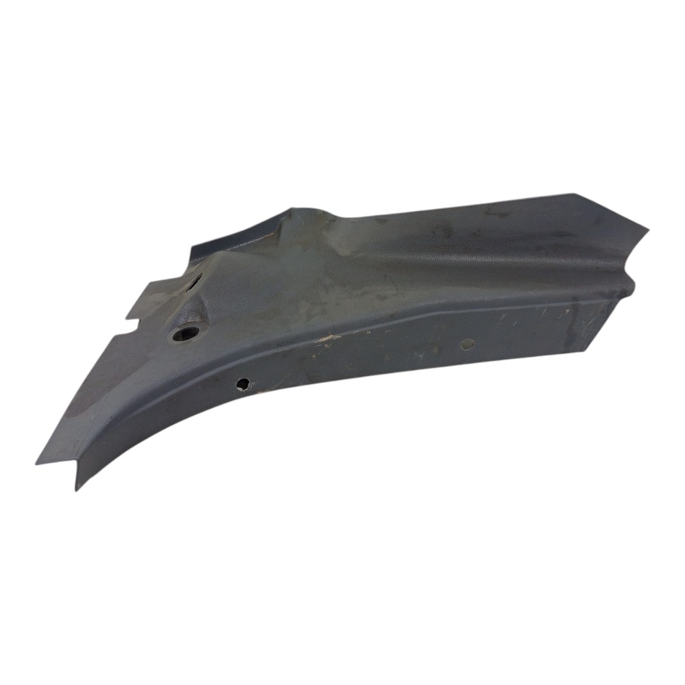 Moldura Coluna Traseira Esquerd Vw Logus Ford Verona 93 A 96 2