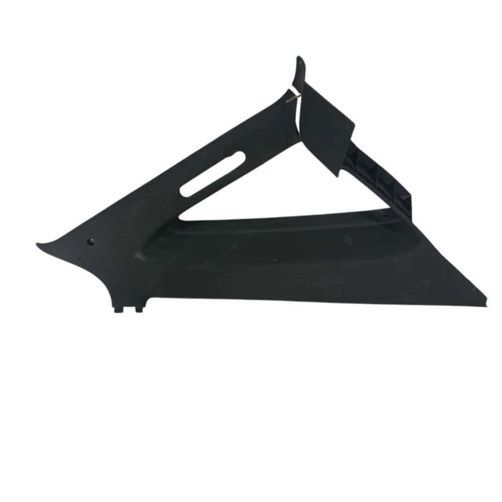 Moldura Lateral Traseira Direita Gm Vectra 1993 1994 A 1996 2