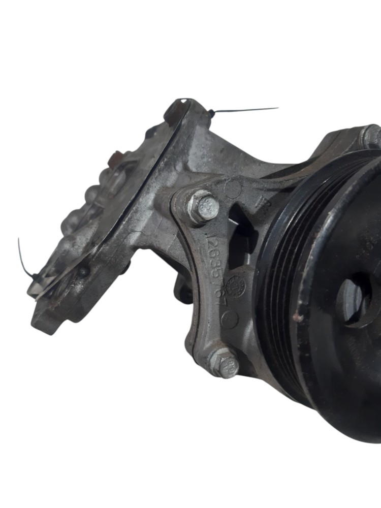 Bomba Água Chevrolet Tracker Ltz 2016 2017 2018 2019 A 2020 4