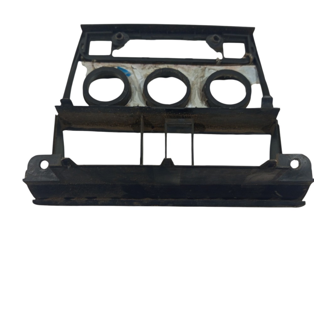 Moldura Painel Comando Arcondicionado Gm Corsa 1995 A 2004 4