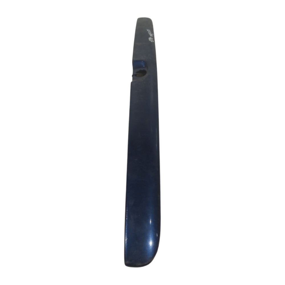 Moldura Friso Tampa Traseiro Porta Mal Gm Vectra 1997 A 2005 Preto 3