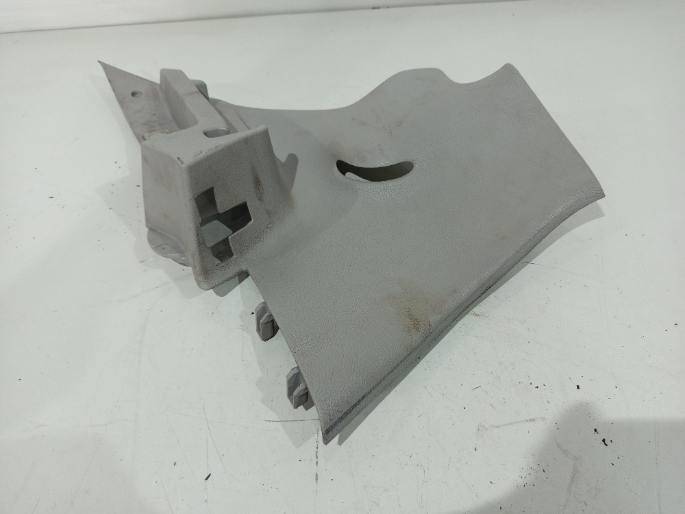 Suporte Esquerdo Tampão Bagagito Peugeot 206 1999 A 2010 3