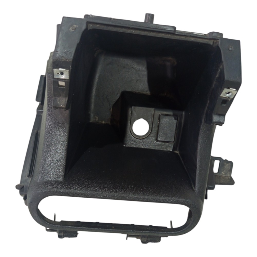 Moldura Central Console Nissan Kicks 2017 A 2020 4
