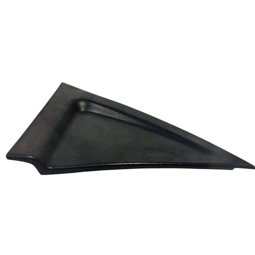 Moldura Externa Porta Traseira Direita Chery Celer 2013 2017 2