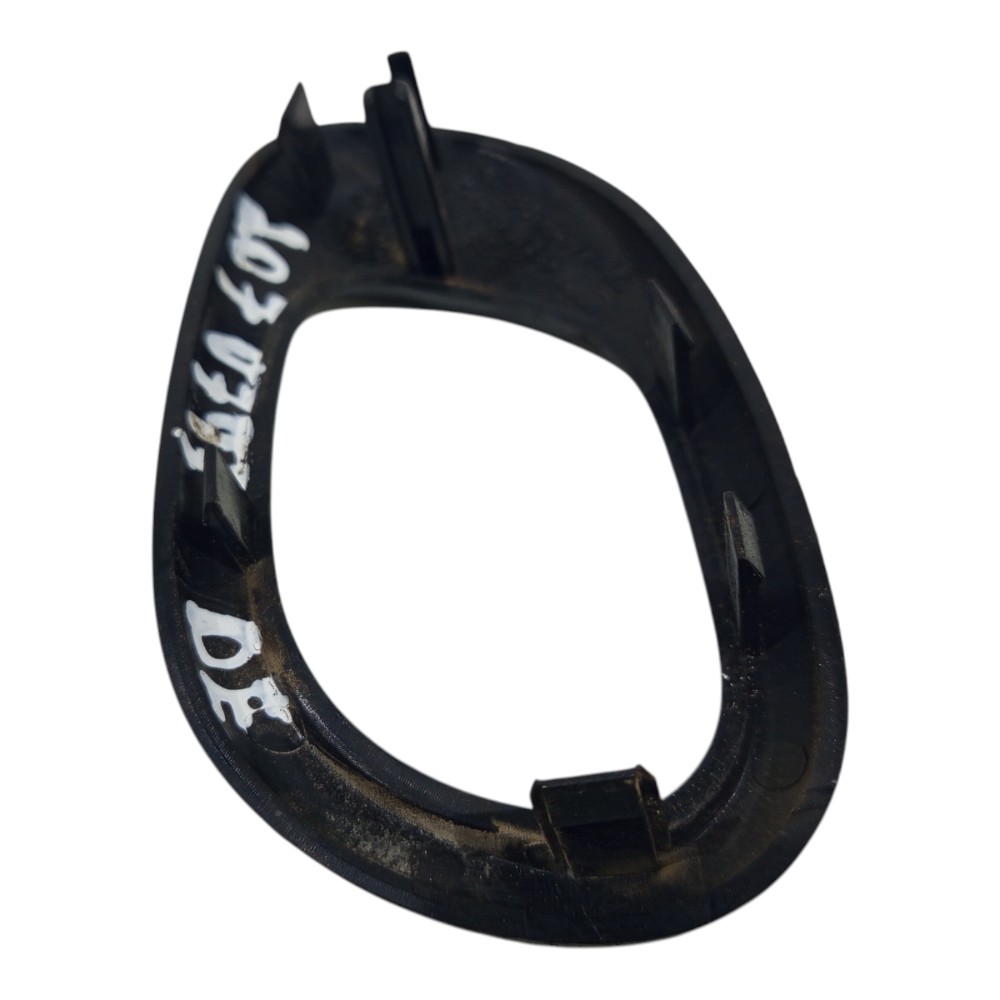Moldura Maçaneta Interna Dianteira Esquerda Peugeot 207 2009 Dianteira 6