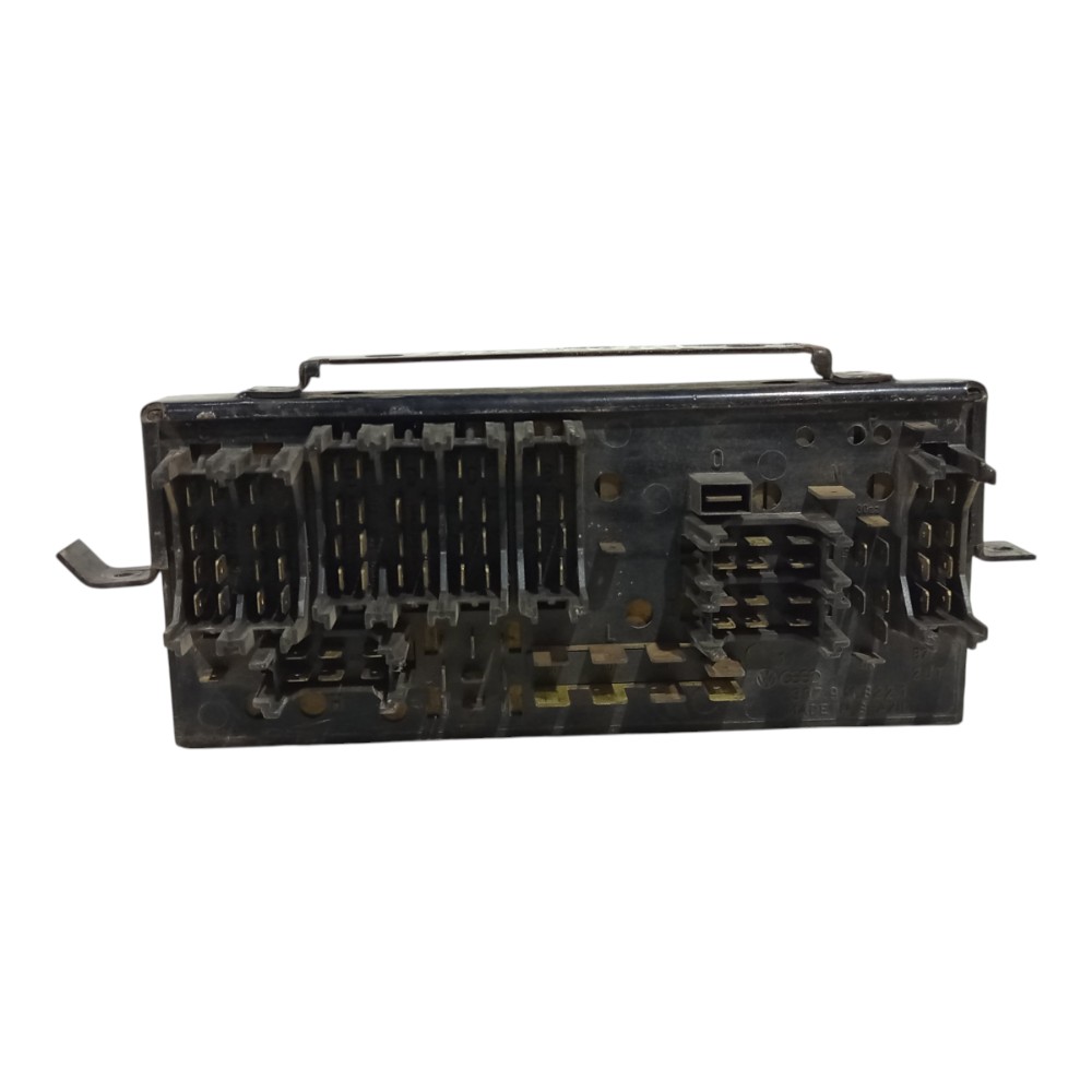 Caixa Fusível Relé Vw Gol Parati 1985 1986 1987 1988 A 1995 6