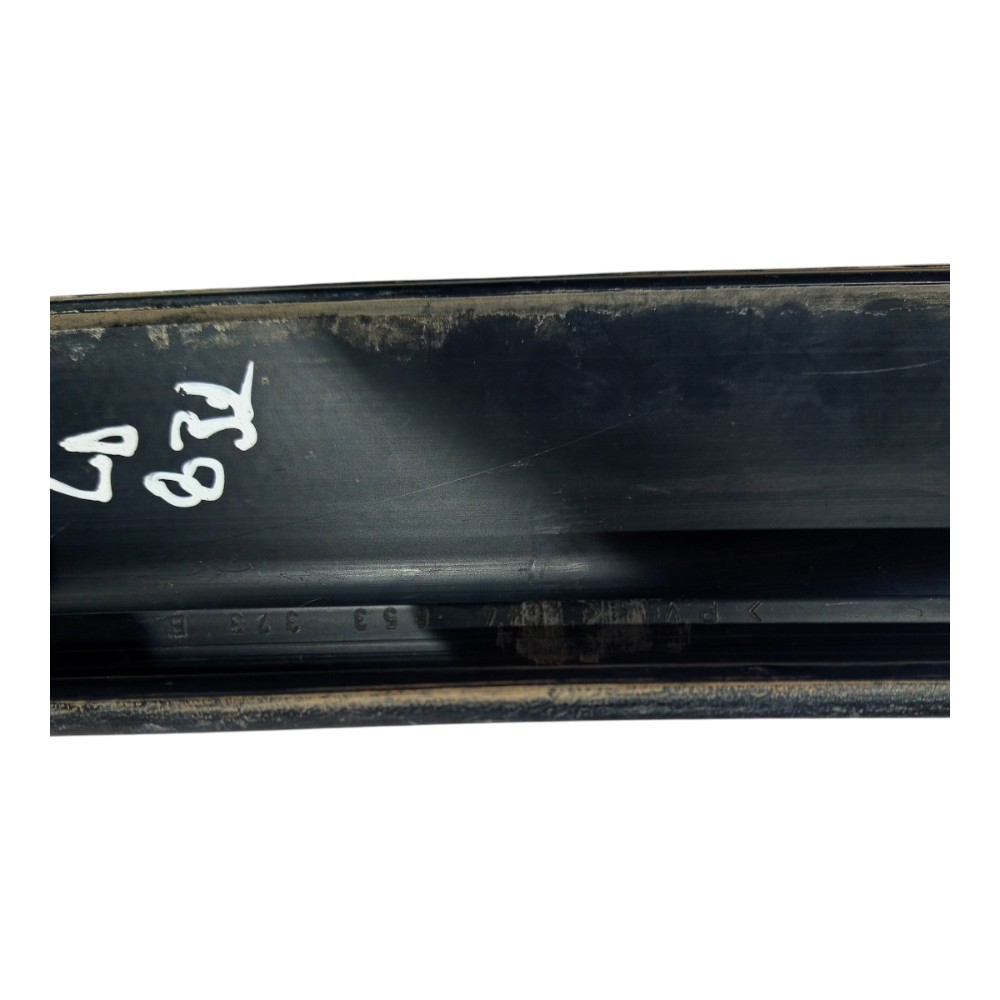 Soleira Porta Dianteira Esquerda Volkswagen Golf 1993 A 1999 Preto 8