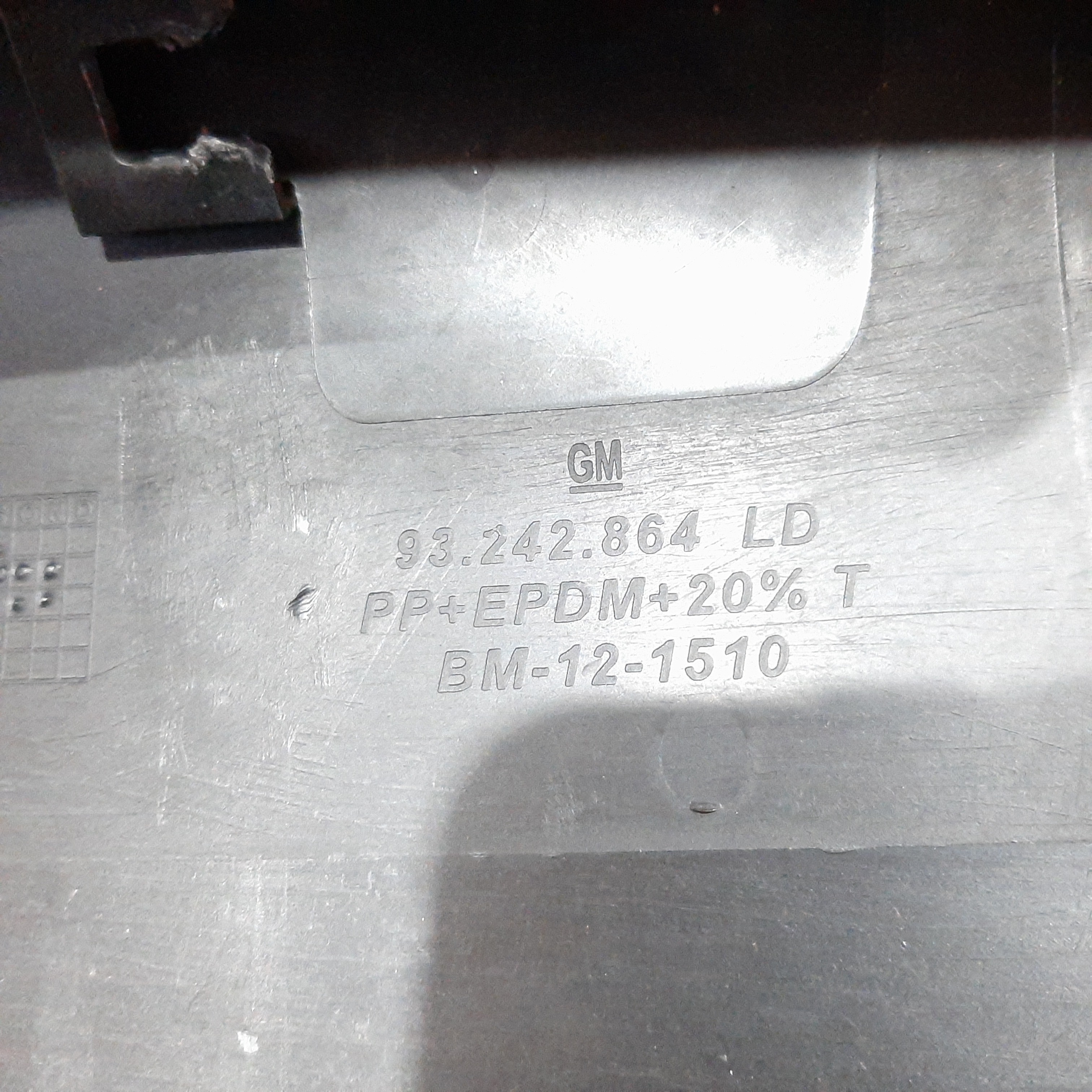 Soleira Interna Porta Dianteira D Gm Vectra 1997 1998 A 2005 7