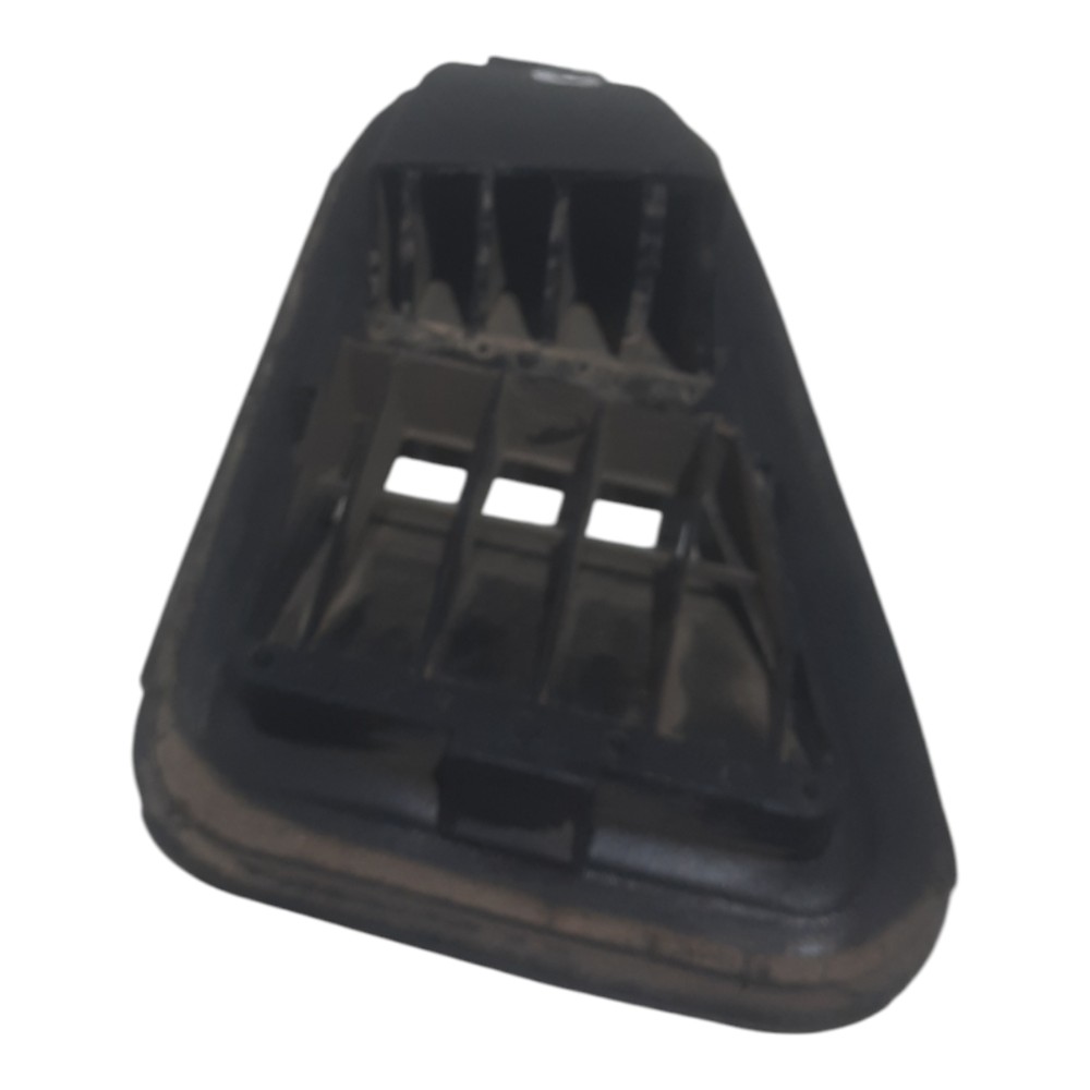 Difusor Ar Carroceria Traseira Direita Vw Voyage 1.0 8v 2008 6