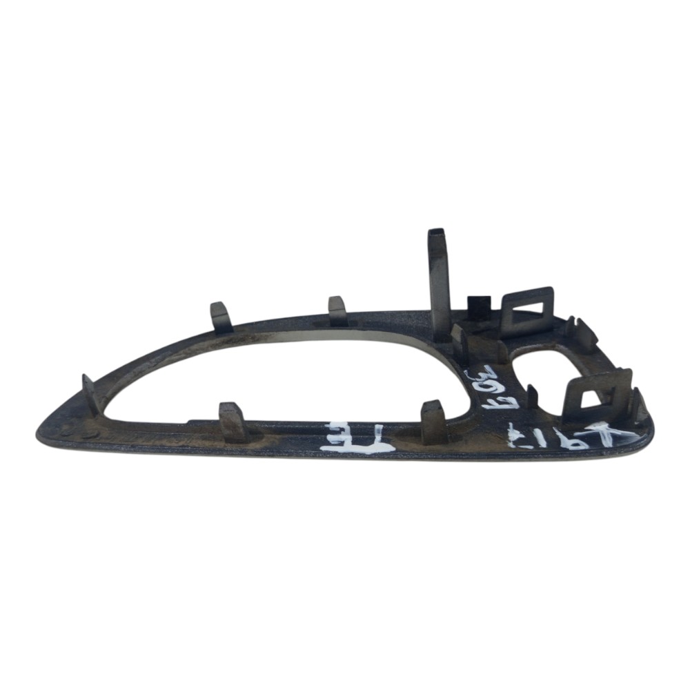 Moldura Maçaneta Interna Traseiro Ld Peugeot 307 2005 A 2011 Prata Traseira 5