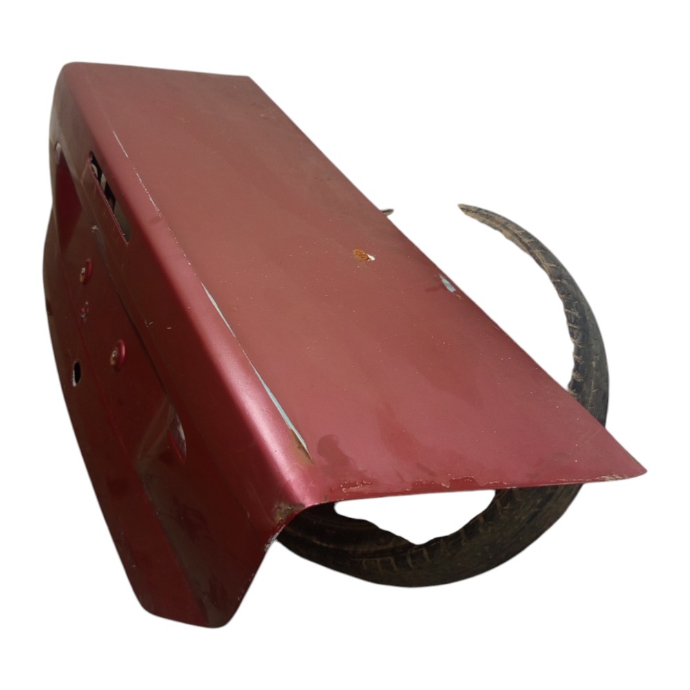 Tampa Traseira Ford Focus Sedan 2001 A 2007 Vermelho 5