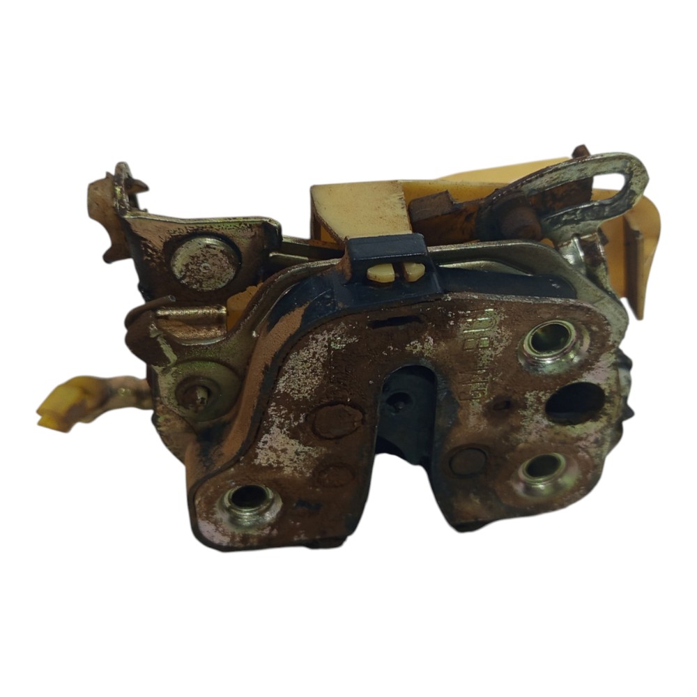 Fechadura Dianteira Direita Gm Chevrolet Corsa 1994 A 2002 2
