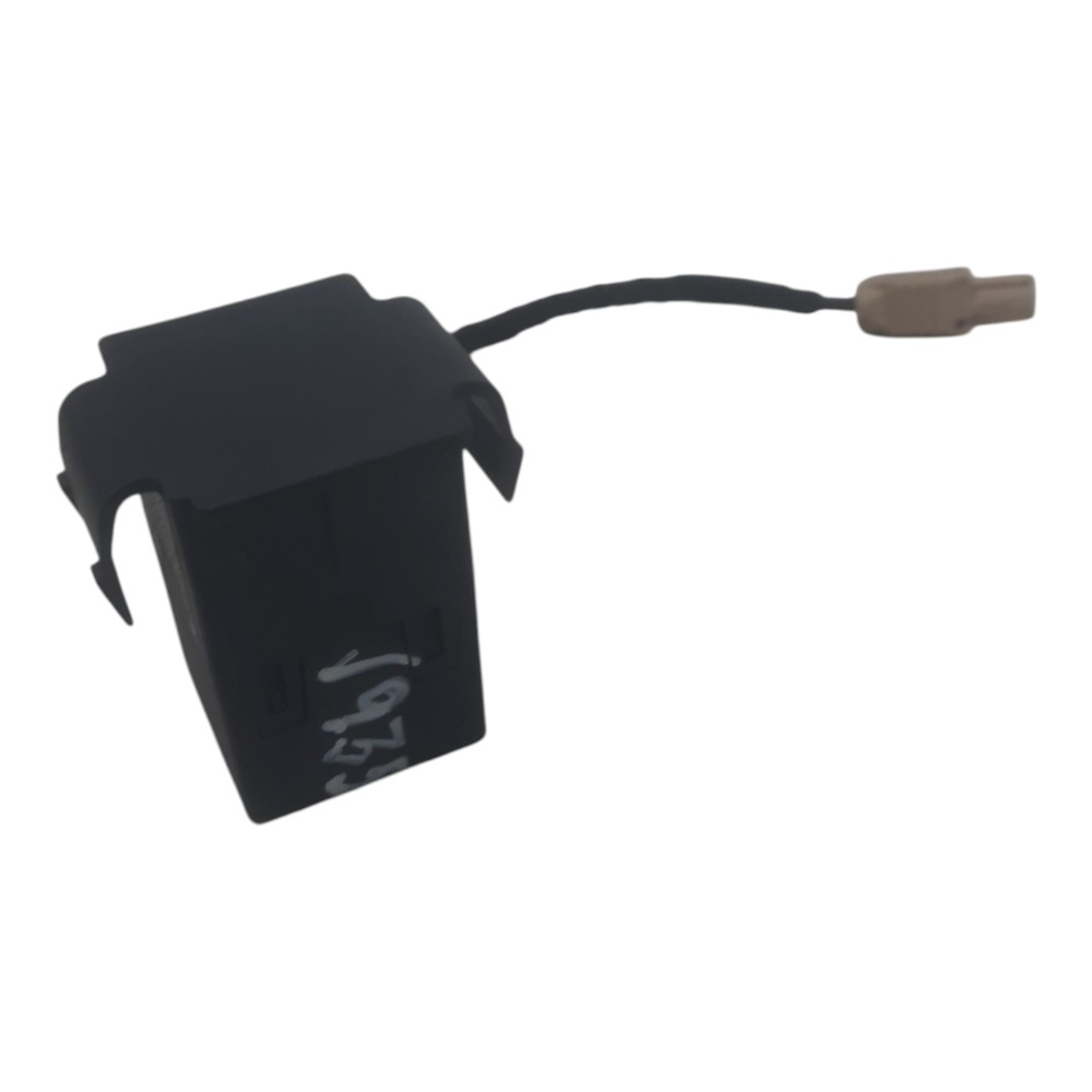 Antena Amplificador Chevrolet Tracker 2020 A 2024