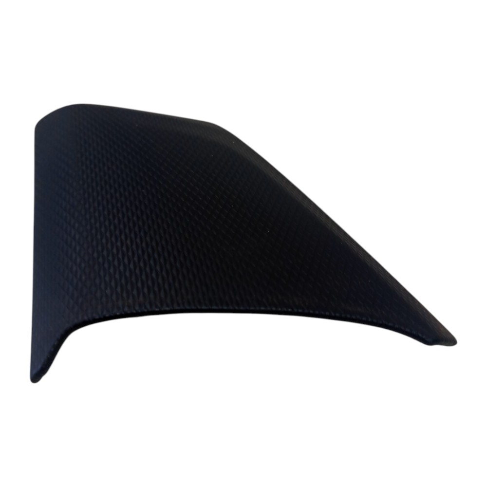 Moldura Painel Chevrolet Tracker 2020 a 2024 3