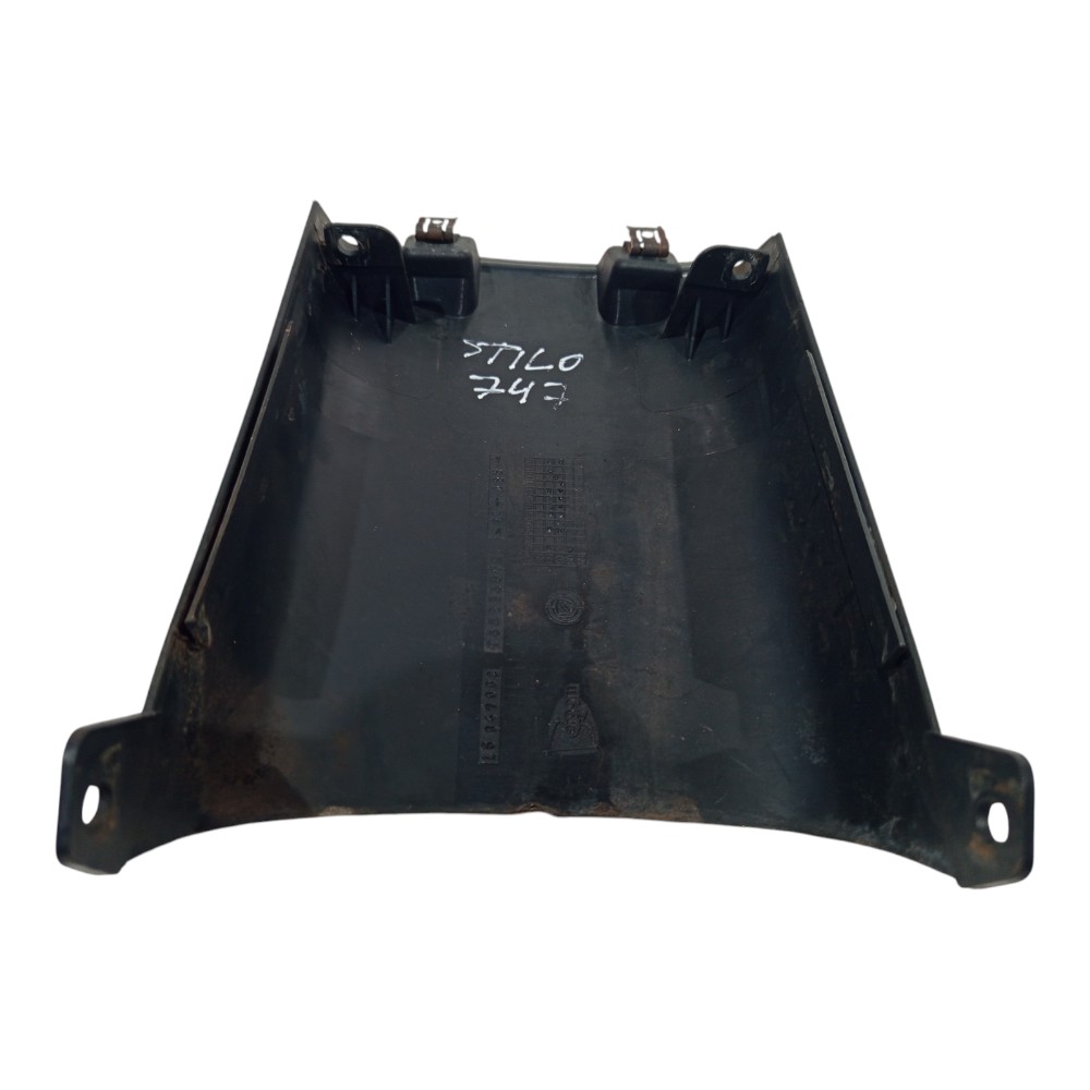 Moldura Tampa Traseira Console Fiat Stilo 1.8 8v 2003 A 2011 3