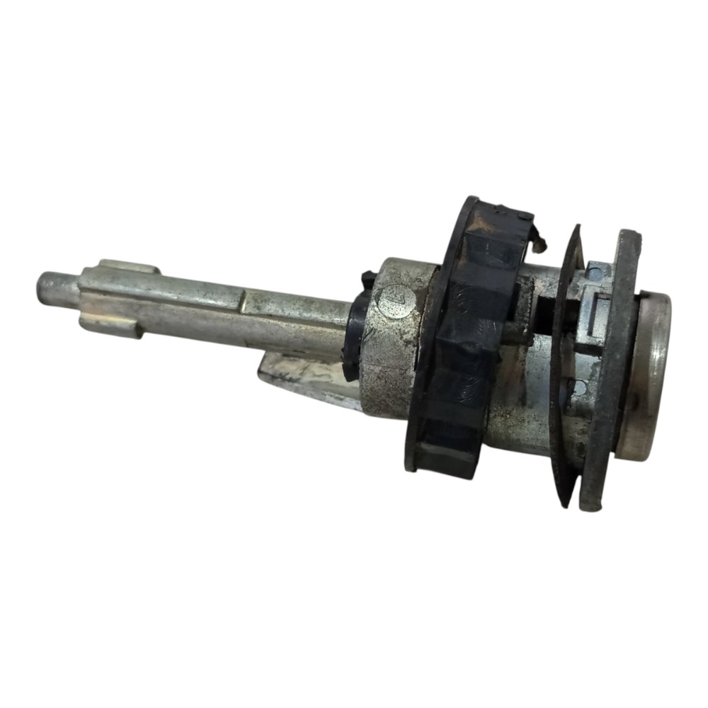 Cilindro Miolo Tampa Porta Malas Ford Fiesta 1996 A 2002 6