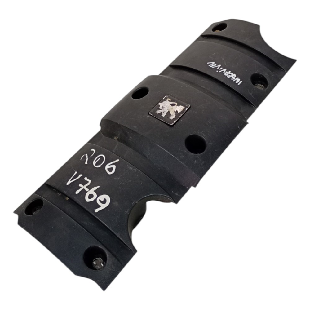 Tampa acabamento motor Peugeot 208 2011 a 2016 1