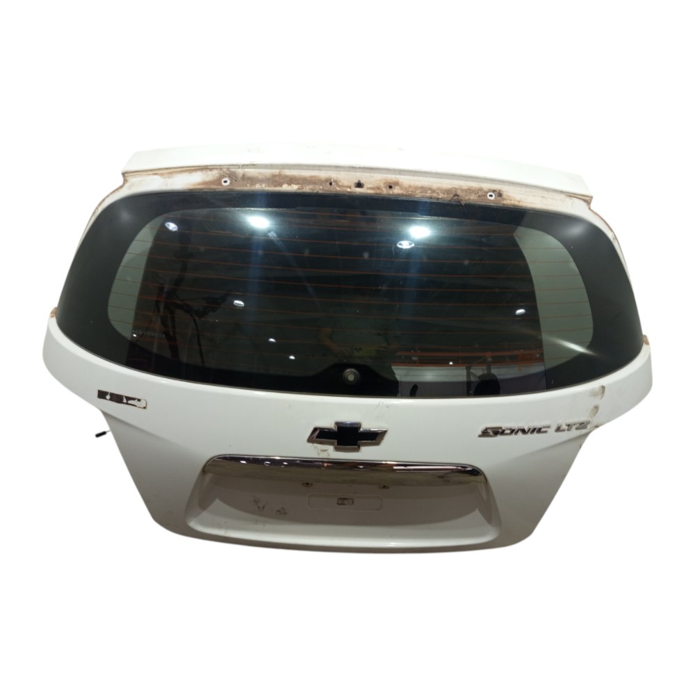 Tampa Traseira Gm Sonic Ltz Hatch 2012 A 2014 Branco 3
