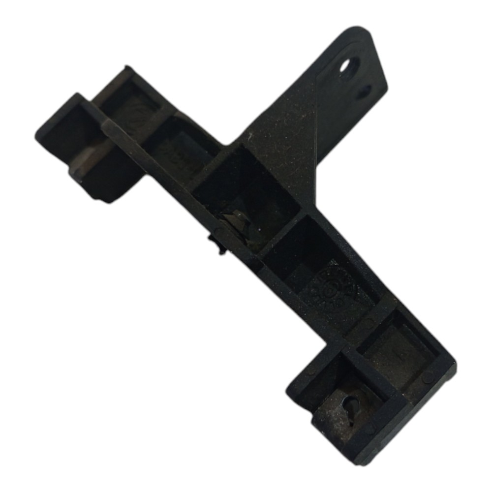 Suporte Guia Paralama Esquerdo Fiat Punto 1.4 2008 A 2012  Preto 1