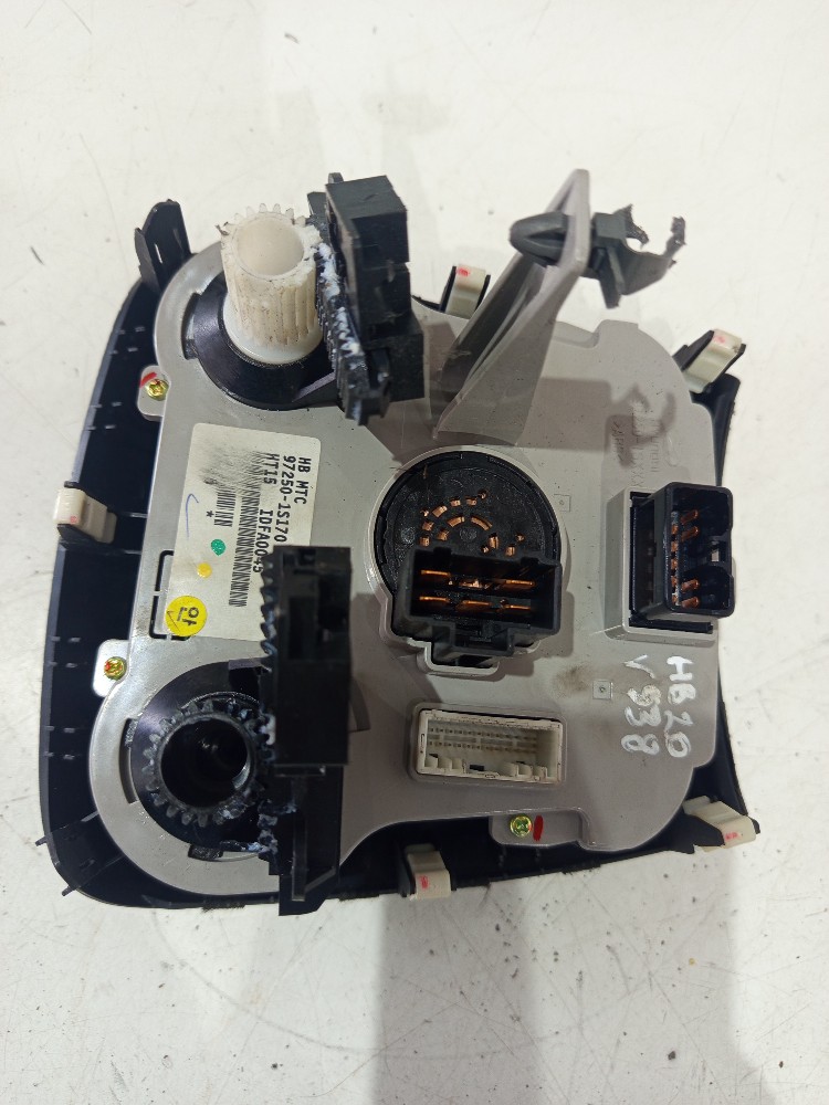 Comando Botao Ar Condicionado Hyundai Hb20 2013 A 2019 4