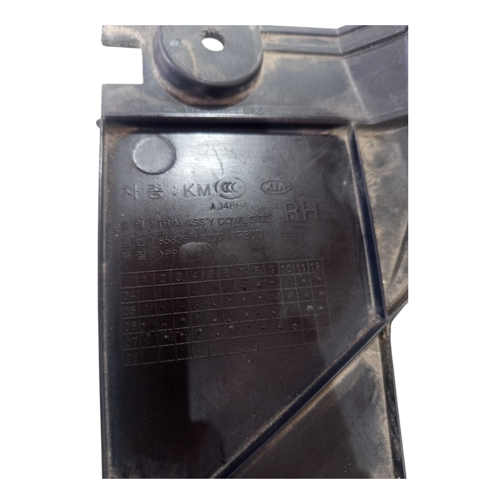 Moldura Soleira Direta Kia Sportage 2005 2006 2008 A 2010 3