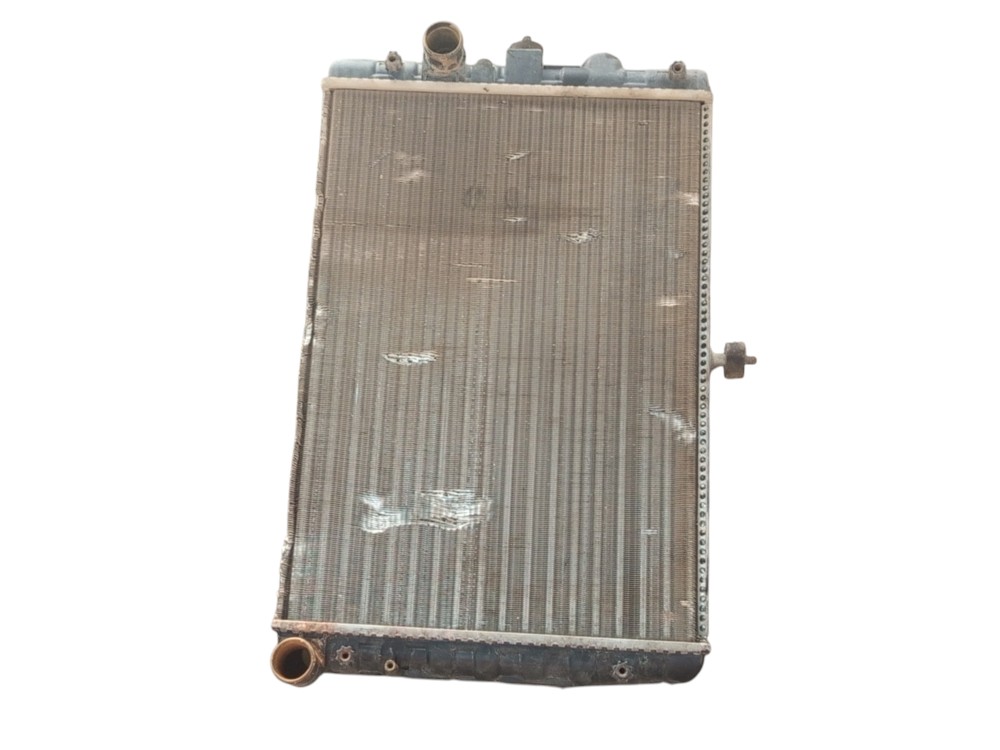 Radiador Volkswagen Gol 1.0 1995 1995 A 2005 4