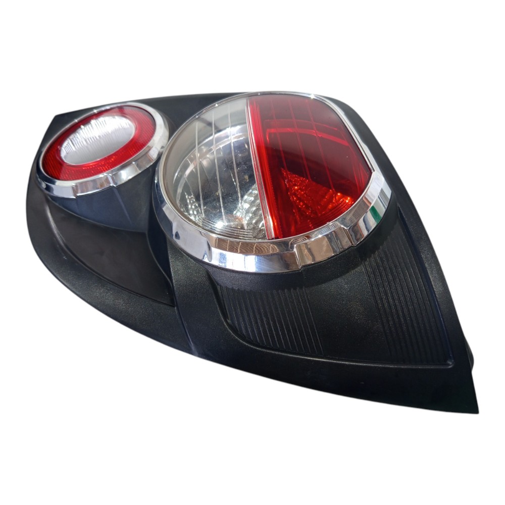 Lanterna Traseira Direita Chevrolet Sonic 2012 A 2016 4