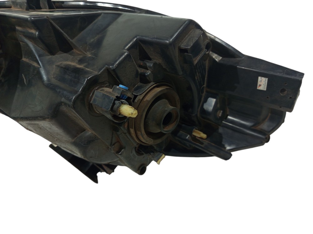 Farol Dianteiro Direito Nissan Versa 2011 2012 2013 A 2014 Direito/passageiro 2