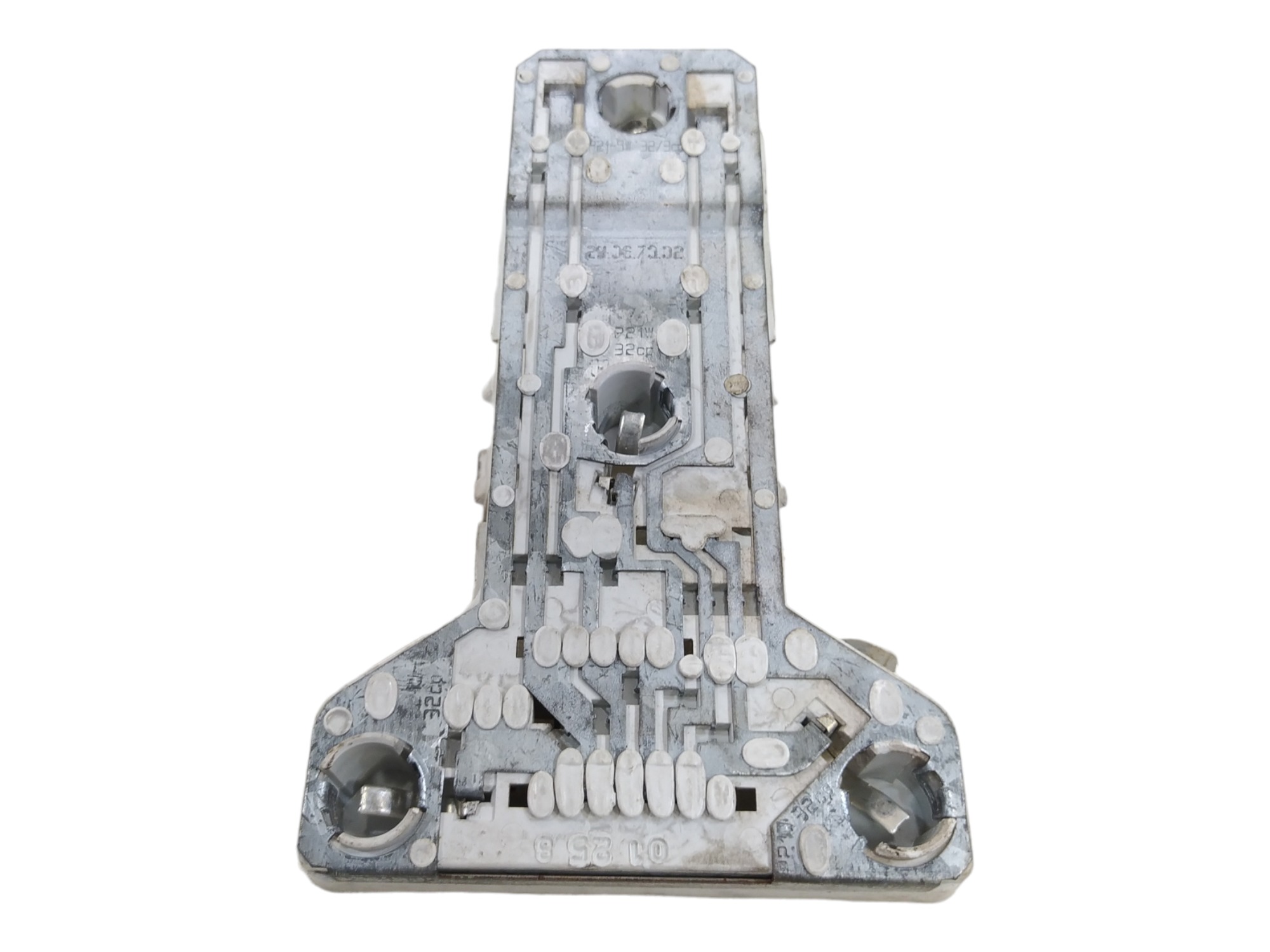 Circuito Lanterna Traseira Esquerda Vw Passat B5 1996 A 2001 8