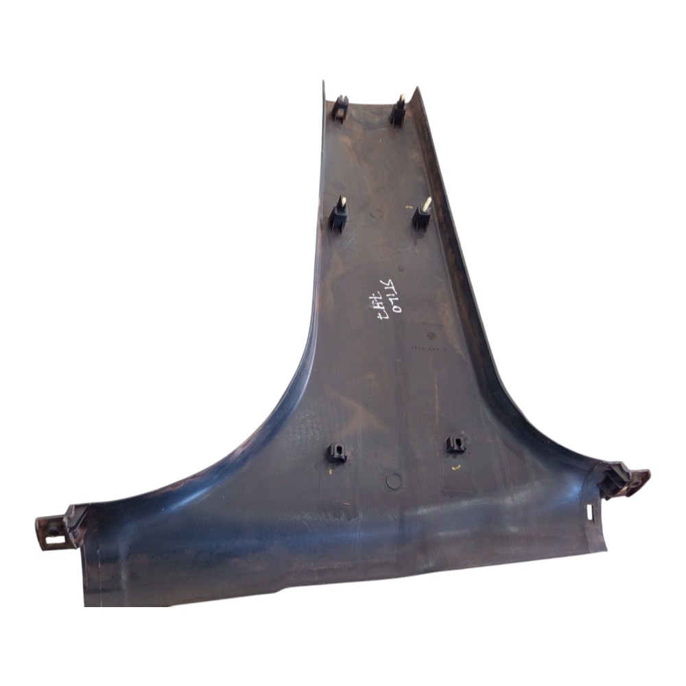 Moldura Coluna Central Esquerdo Fiat Stilo 2002 A 2011 2