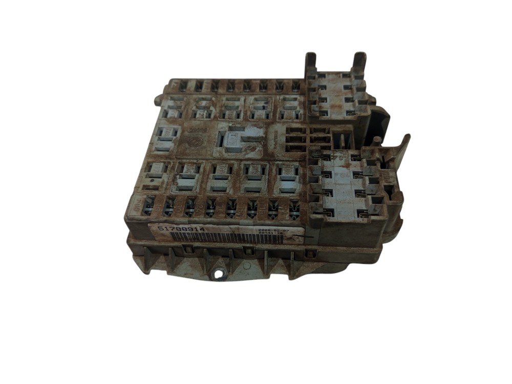 Caixa Fusivel Fiat Stilo 1.8 2002 2003 2004 A 2011 51788914 4