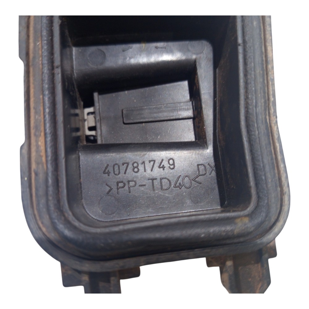 Tampa Vedação Direito Farol Fiat Stilo 2003 2004 2005 A 2011 4