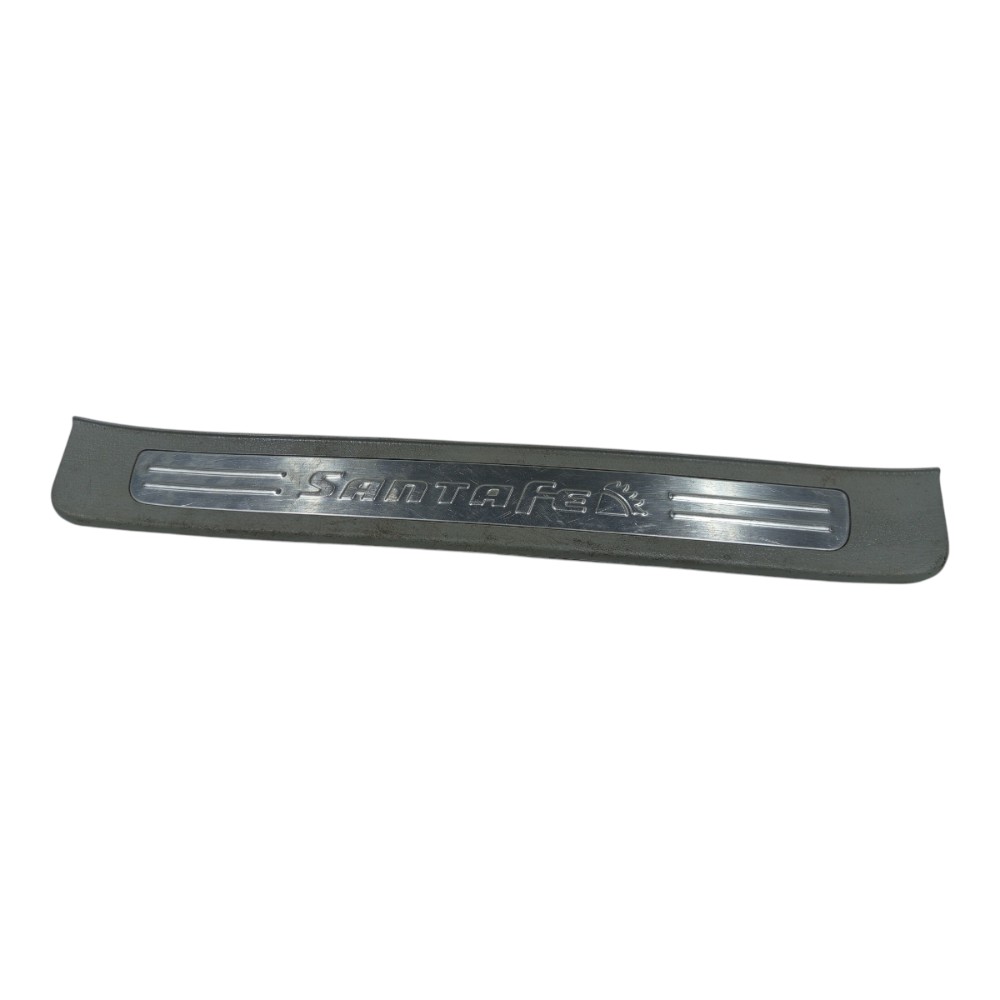 Soleira Porta Dianteira Direita Hyundai Santa Fé 2006 – 2013 2