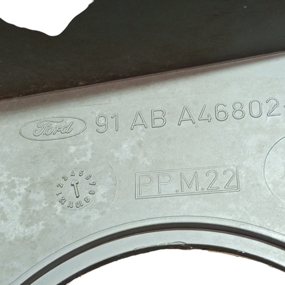 Suporte Bagagito Traseiro Direito Ford E Escort 1995 A 2000 5