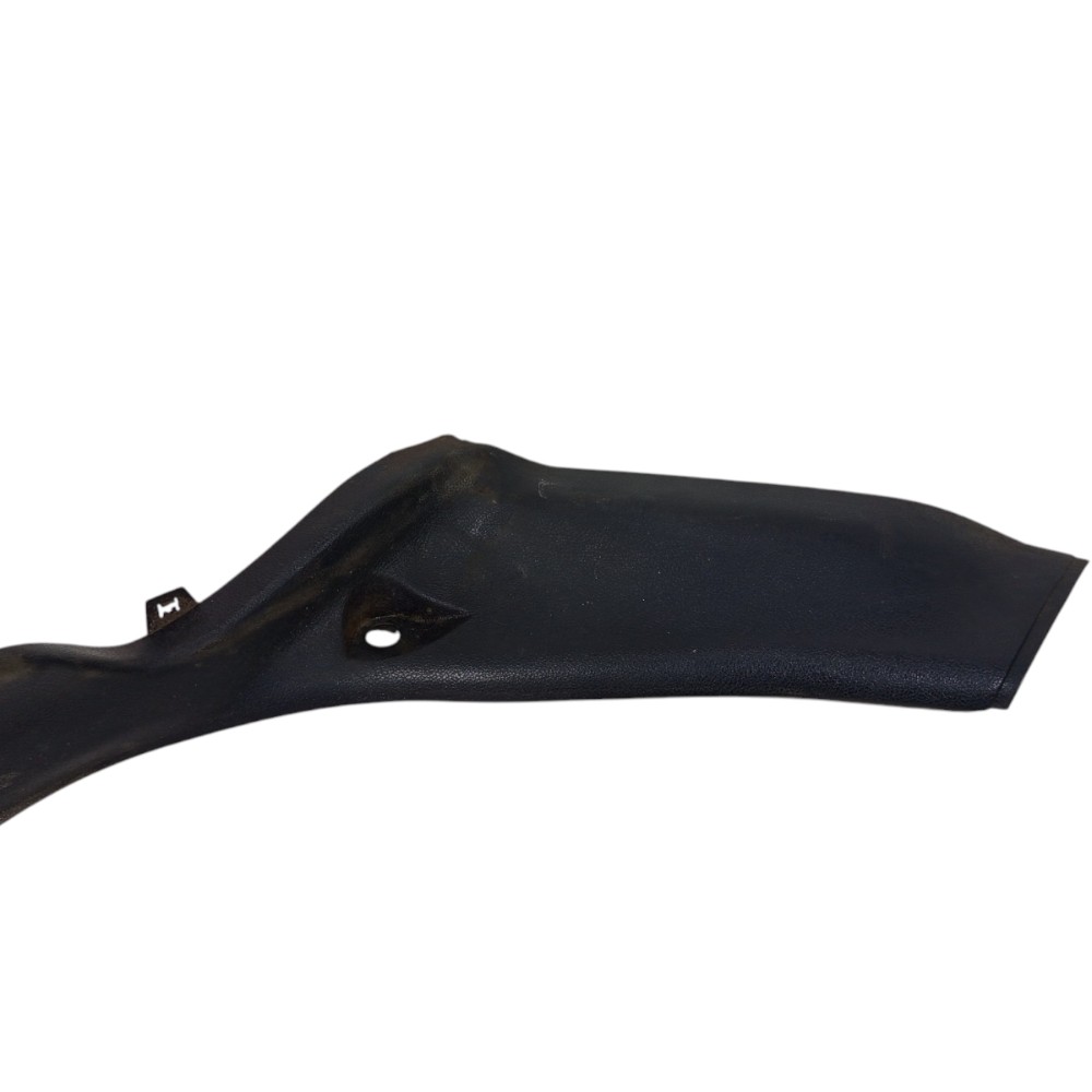 Moldura Traseira Lado Esquerdo Peugeot 206 1999 2000 A 2010 1