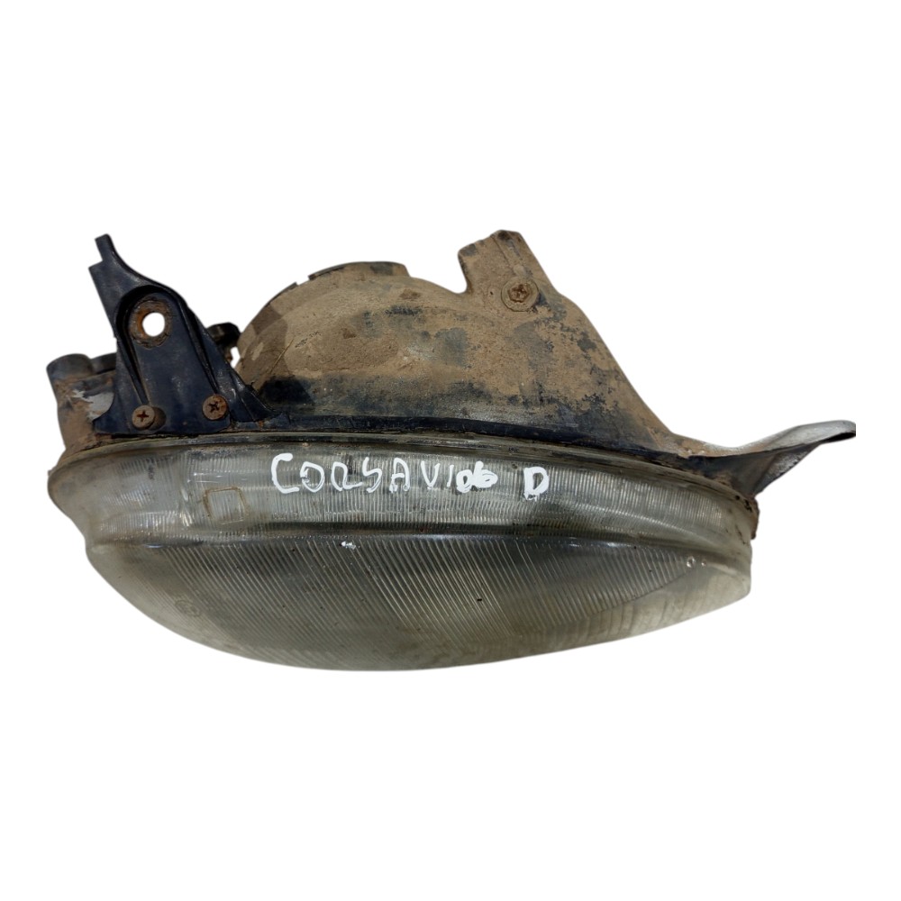 Farol Direito Gm Chevrolet Corsa 1996 1997 98 99 2000 A 2002 Direito/passageiro 6