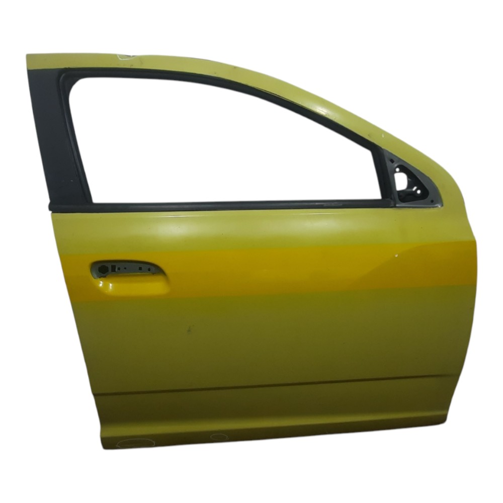 Porta Dianteira Direita Gm Cobalt 2013 A 2020 Detalhes Dianteira Direito 1