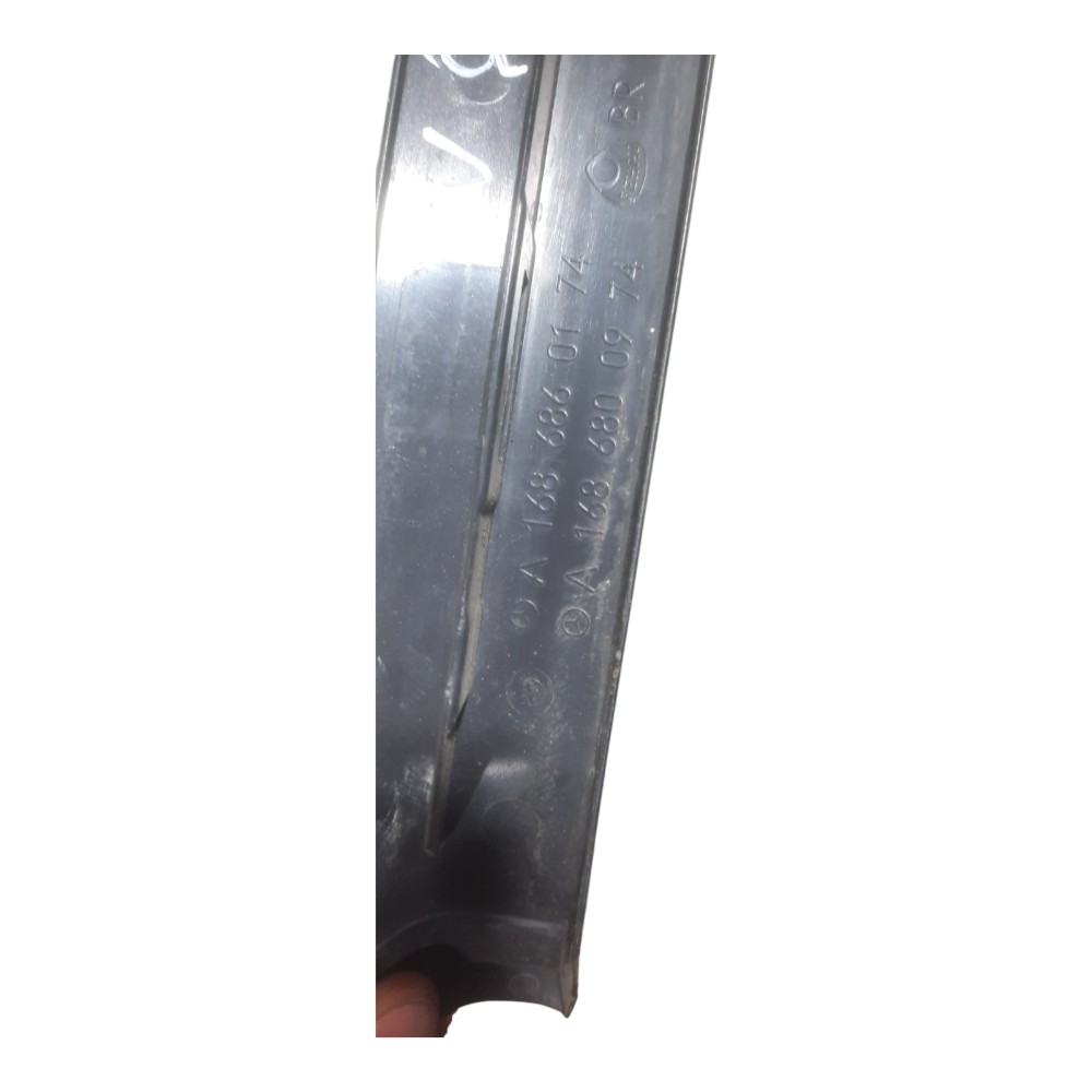 Soleira Porta Mercedes-benz Classe A 160 1999 2000 01 Avaria 3