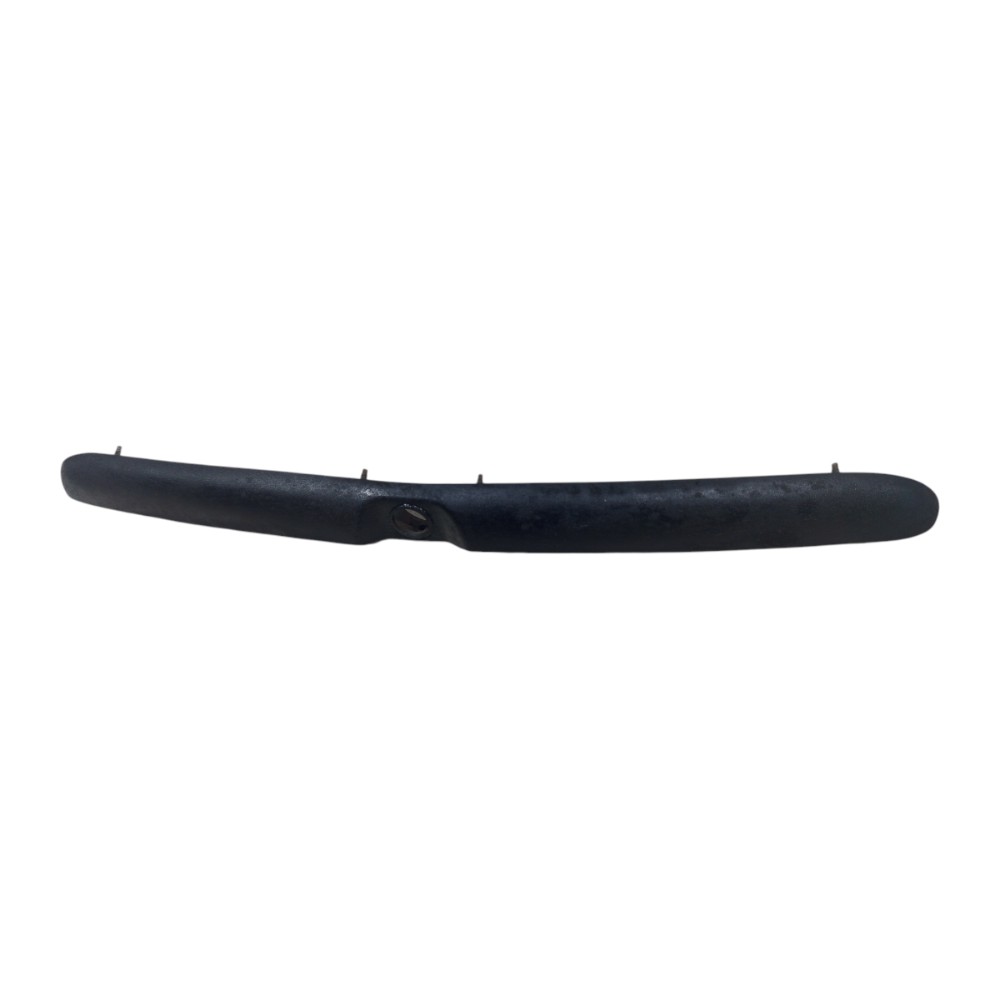 Acabamento Fechadura Porta Malas Gm Corsa Classic 1994 A 04 8