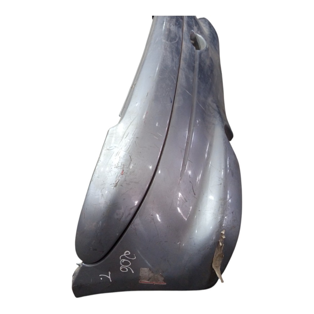 Parachoque Traseiro Prata Peugeot 206 2001 A 2010 Detalhes 4