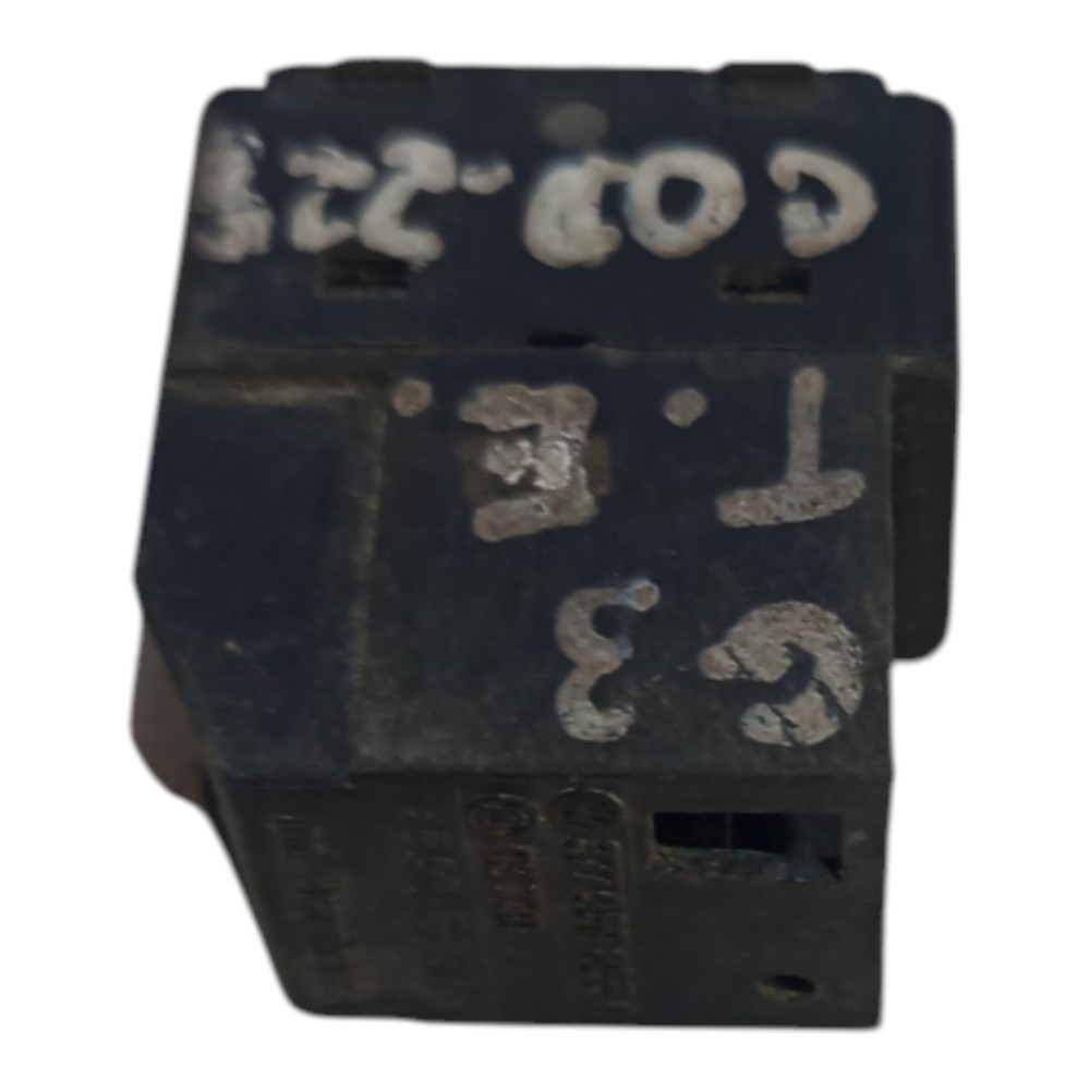 Interruptor Vidro Traseiro Esquerdo Parati Gol G3 99 A 2005 4