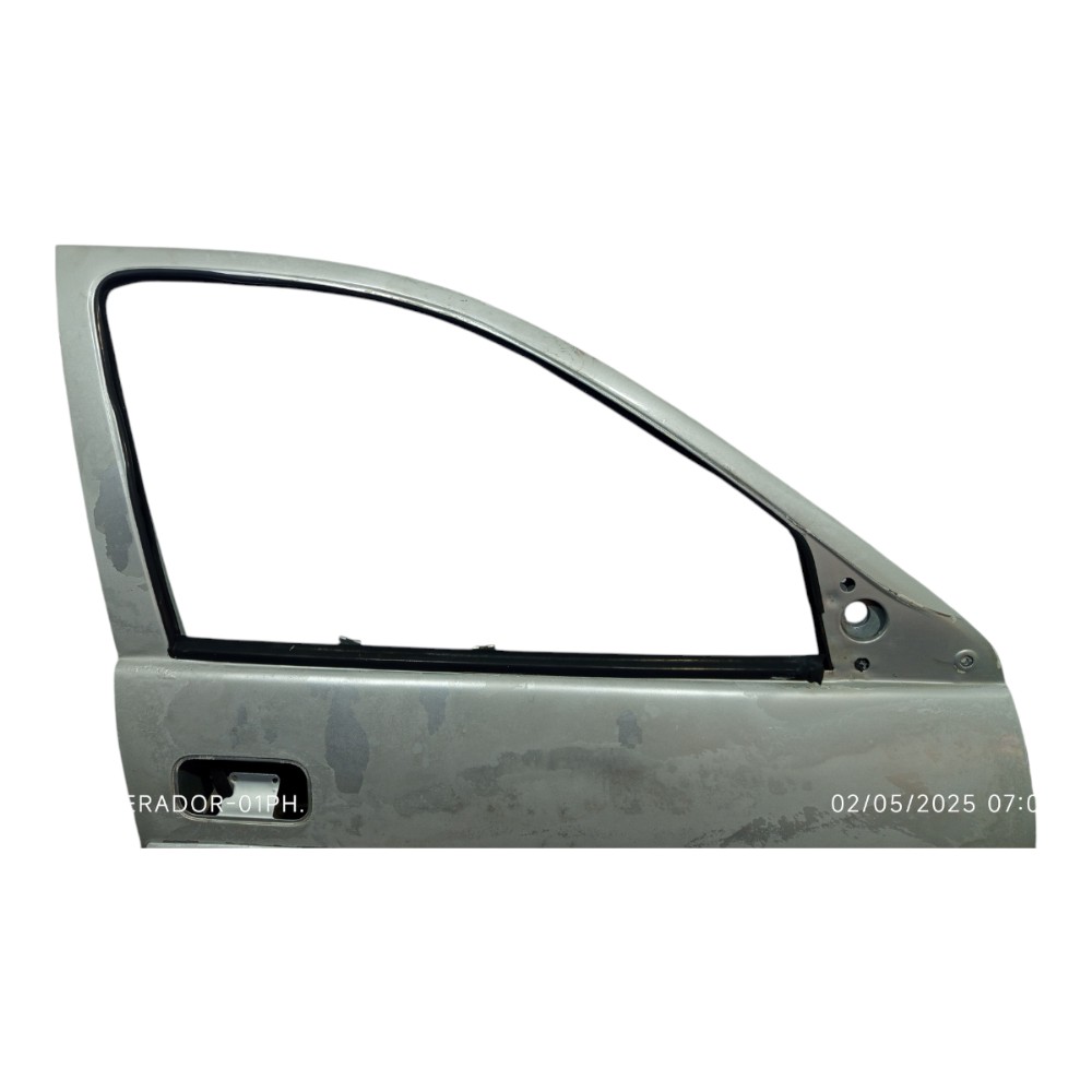 Porta Dianteira Direita Corsa Classic 1995 1996 1997 A 2002 2