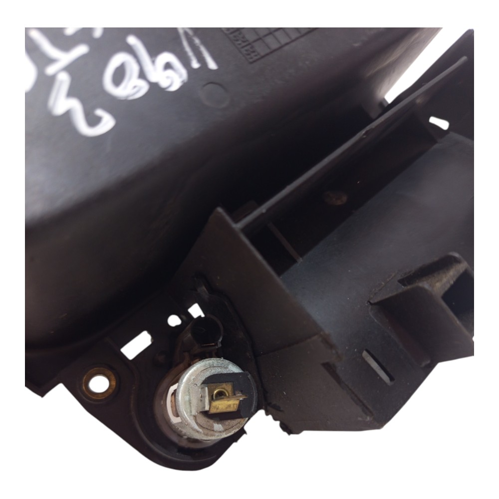 Moldura Central Acendedor Painel Vectra 1997 A 2005 C/avaria Preto 6