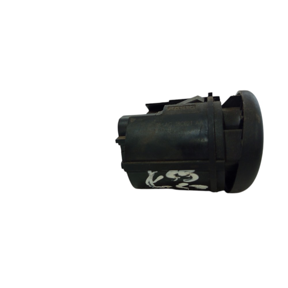 Botão Desembaçador Parabrisa Ford Escort Zetec 1996 A 2003 6